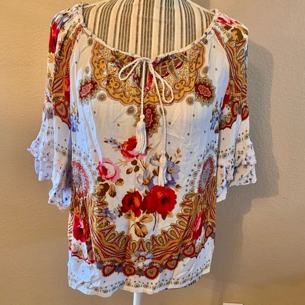 Bila Tunic Top Small White Floral Ruffle Short Sleeves BoatNeck Ties Boho